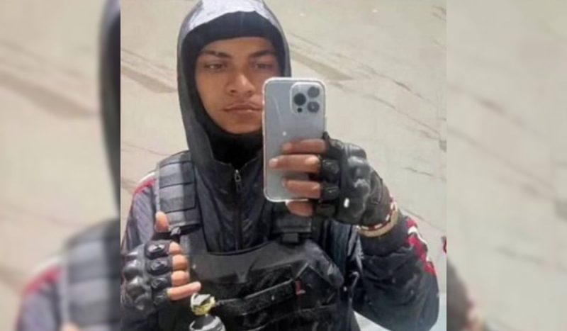 Imagem mostra rosto desfigurado de possível integrante do CV.